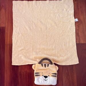 Cute Fold-Up-and-Go Tiger Baby Blanket